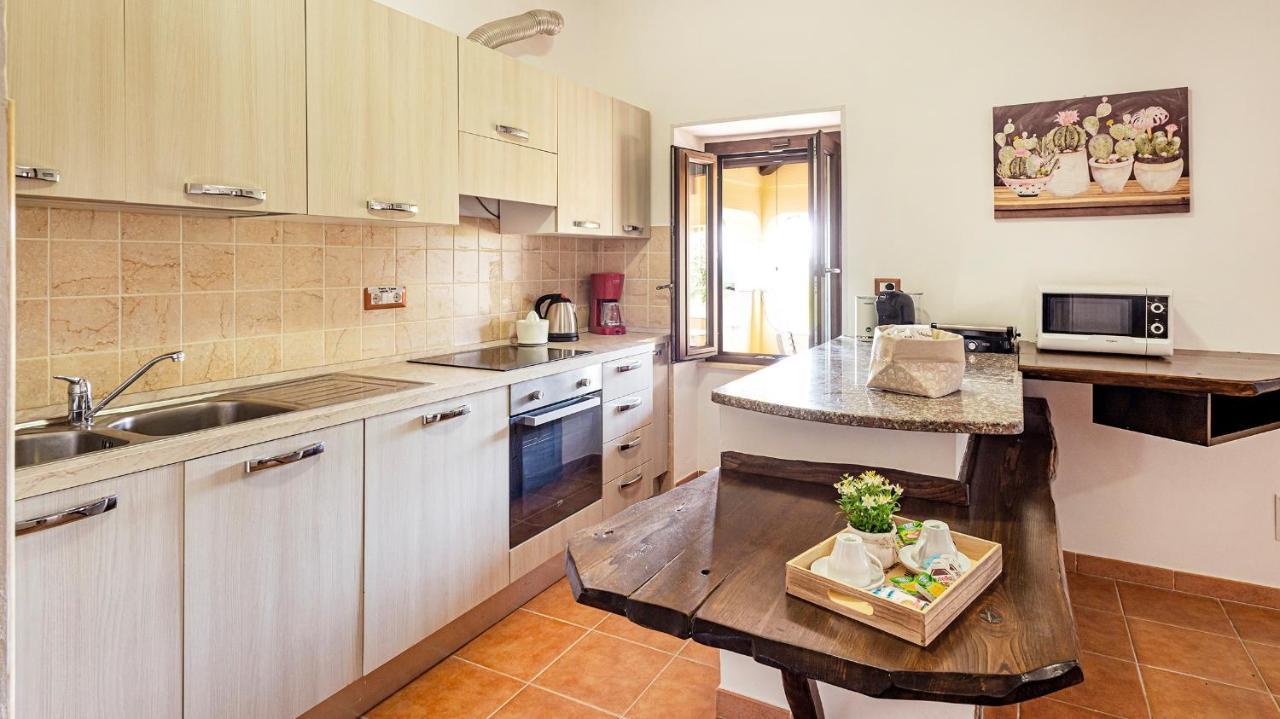 Welcomely - Guesthouse Kadossene Alghero Bagian luar foto