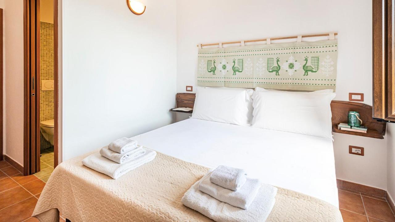 Welcomely - Guesthouse Kadossene Alghero Bagian luar foto